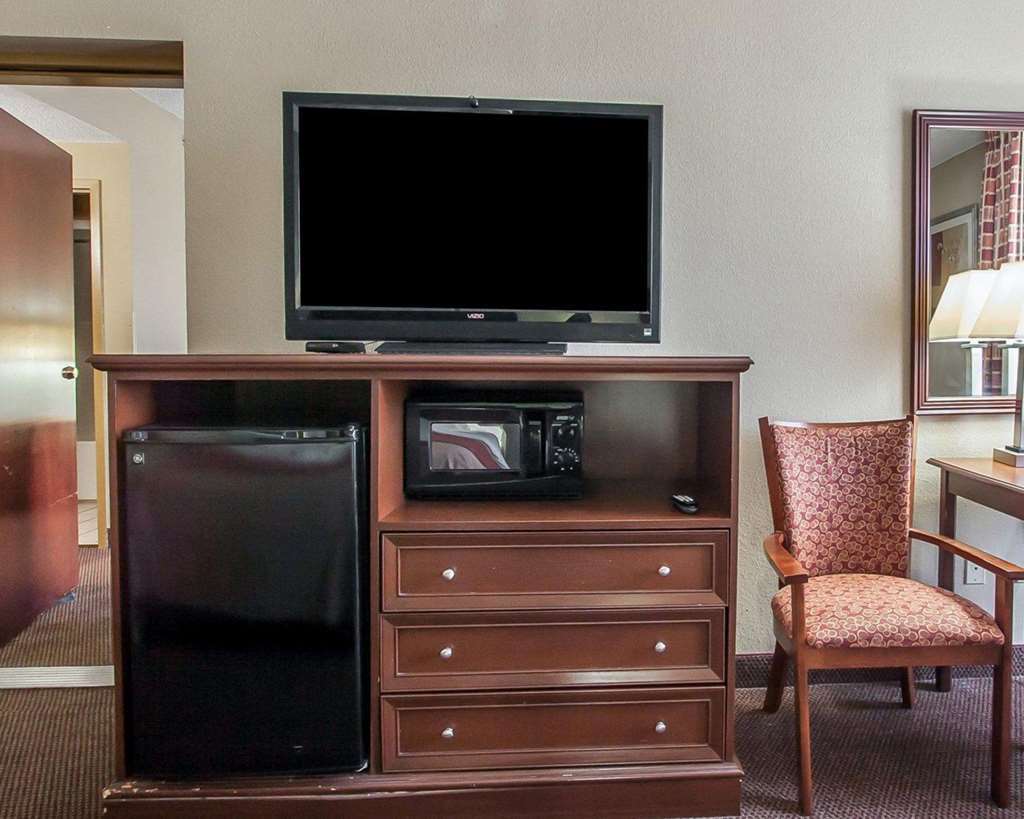 Comfort Inn Dickson Oda fotoğraf